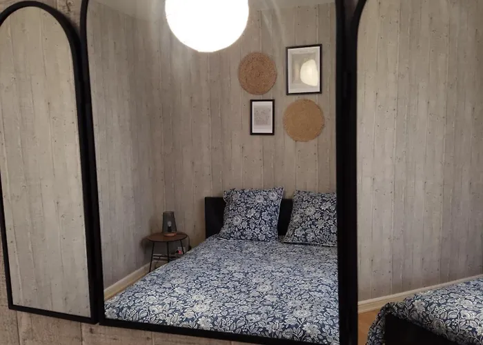 Maison Medicis - T5 Spacieuse Et Calme En Ville - Emplacement Ideal