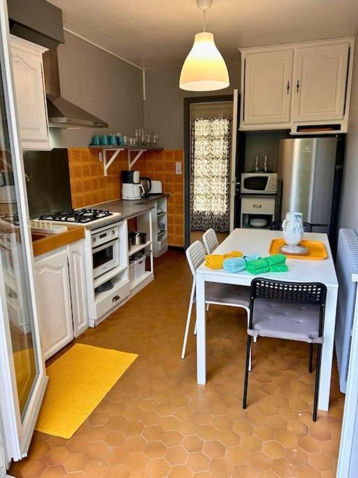 Apartment Maison Medicis - T5 Spacieuse Et Calme En - Emplacement Ideal *